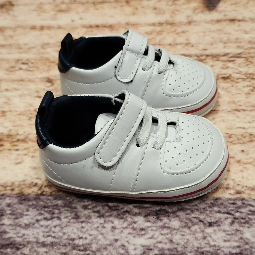 Baby soft bottom shoes - Picture 2 of 5